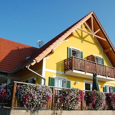 Weingut-Gaestehaus Birnstingl Gamlitz Phòng bức ảnh