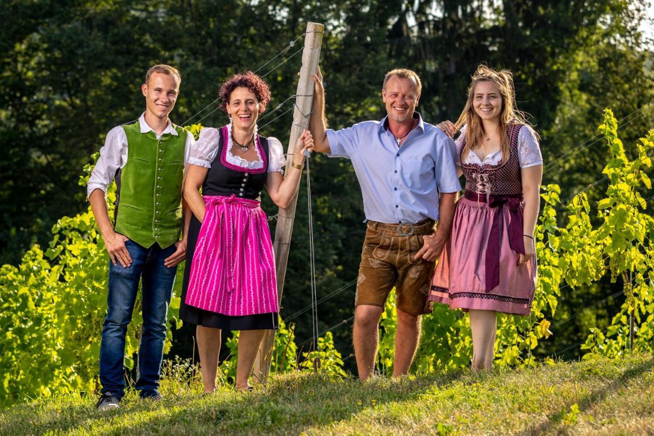 Weingut-Gaestehaus Birnstingl Gamlitz Ngoại thất bức ảnh